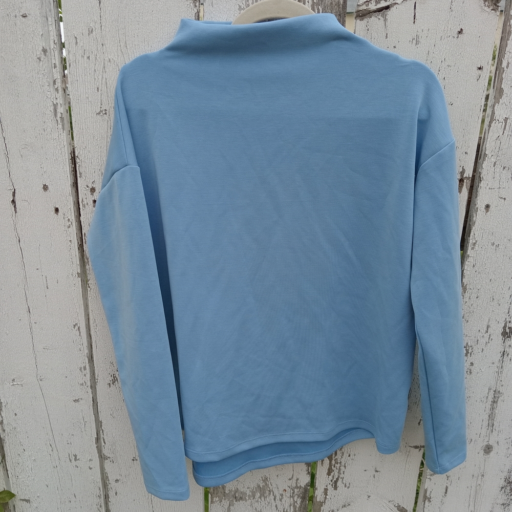 Athlesieure Minimalist Running Light Blue Woman's Lomgsleeve By UP